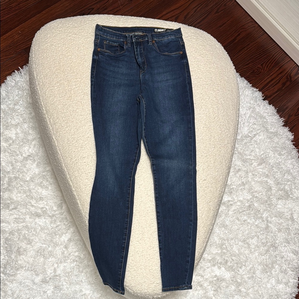 Blank NYC Blue Skinny Jeans with Stretchy Fit 28